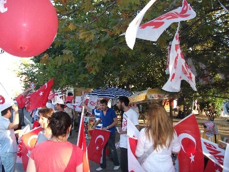 AK NOKTALAR DA ŞENLİK VAR.