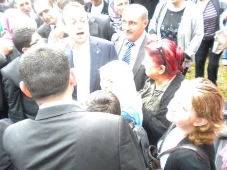     ÖZÜRLÜLAR PİKNİĞİNDE BAKAN COŞKUSU…